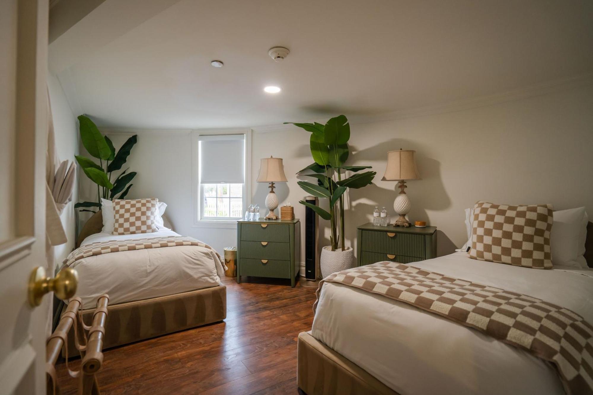 Coastal Chateau Ocean City Bagian luar foto